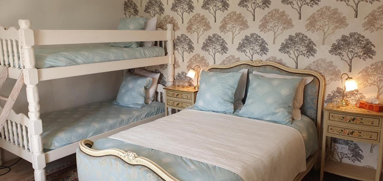 Bed and Breakfast Wisteria House Chanteloup  Экстерьер фото